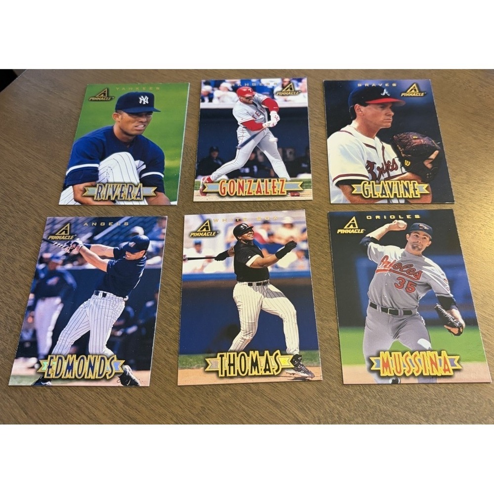 1997 Pinnacle Baseball Lot Of 6 NMT Cards - Rivera, Thomas, Glavine, Edmonds Etc